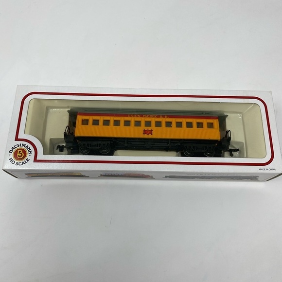 Vintage Bachmann HO Scale Union Pacific Railroad Old Time Combine #7 - Picture 2 of 4